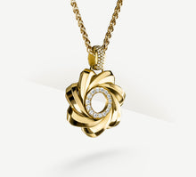 Load image into Gallery viewer, Star Talon Pendant&lt;br&gt;in 18K Gold w/Pavé Diamond Halo
