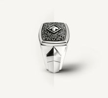 Load image into Gallery viewer, Arrow Signet Ring&lt;br&gt;Black Pavé Diamonds
