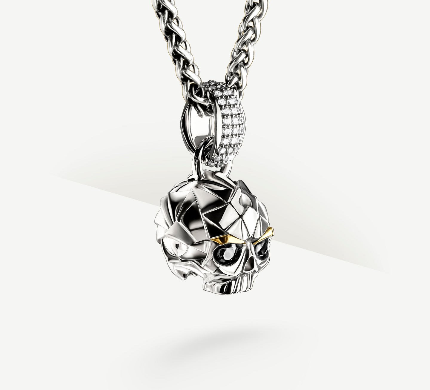 Deco Skull / Sterling Silver<br>Pavé Diamonds / Black Diamond Eyes